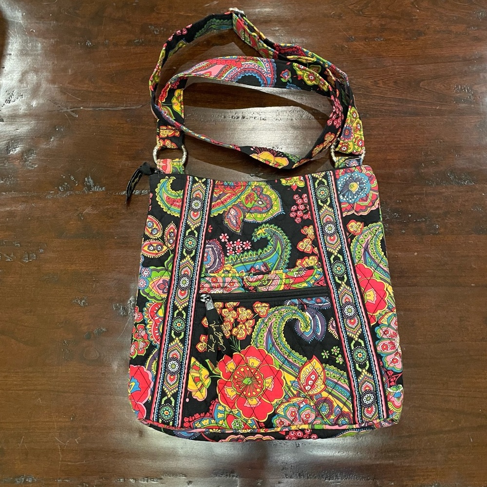Vera Bradley Symphony In Hue, retired pattern Winter 2009, crossbody bag
